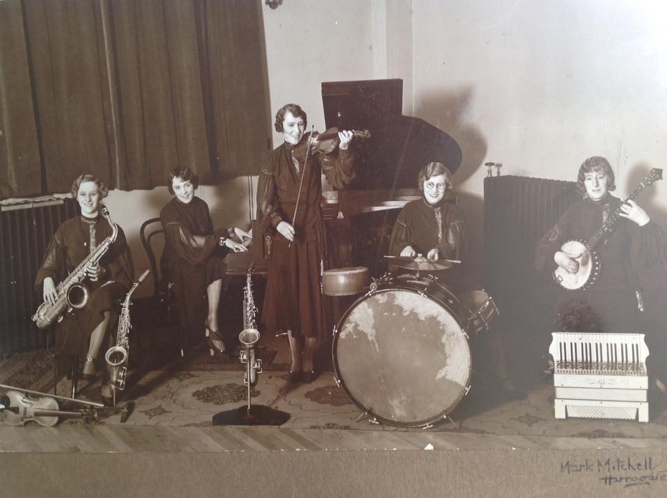 Ladies' band